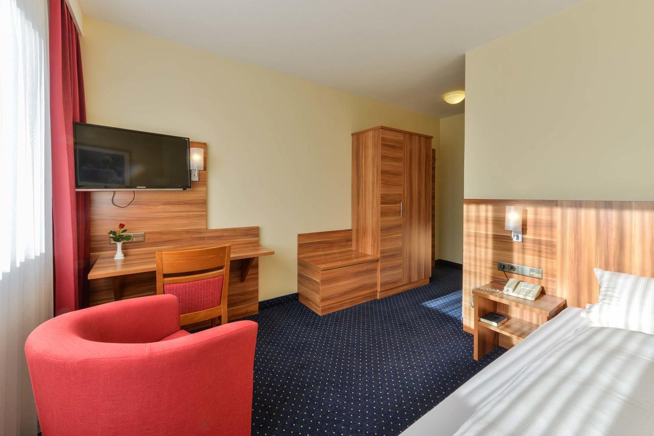 Hotel-Gasthof Rotes Ross 헤롤드스베르크 외부 사진